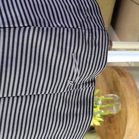 Nike Golf ⛳️ dri fit slim-forming polo. Stretchy. - Picture 5 of 12